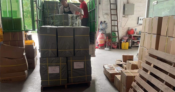 2021-12-17 Shipment of 6000.00PCS Desktop Socket to Indonesia