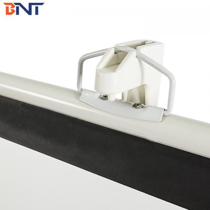 70 Inch Tripod Screen BETTS1-70